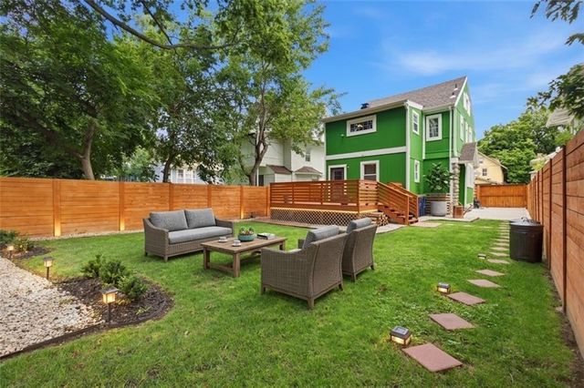 3230 Bellefontaine Avenue, Kansas City, MO 64128