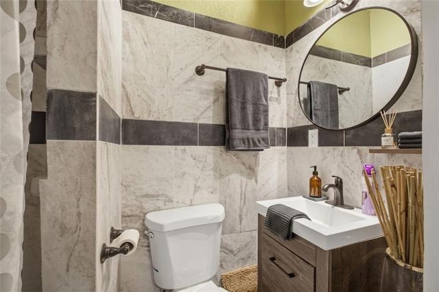 3230 Bellefontaine Avenue, Kansas City, MO 64128