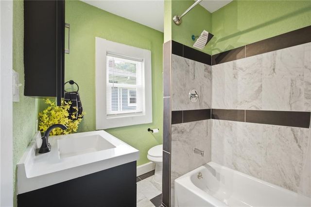 3230 Bellefontaine Avenue, Kansas City, MO 64128