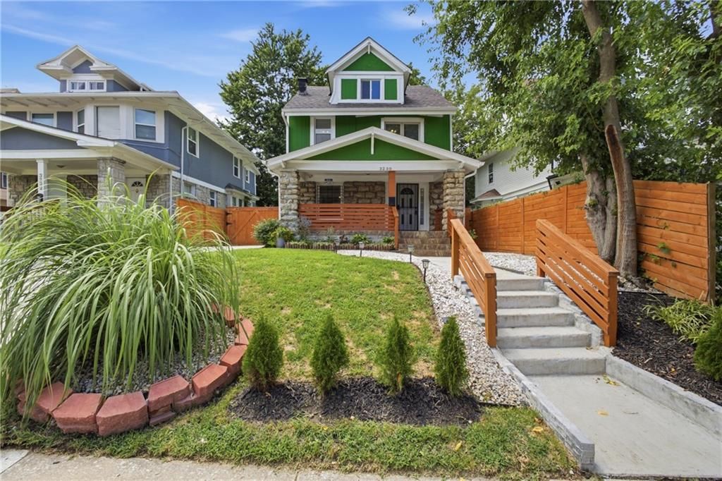 3230 Bellefontaine Avenue, Kansas City, MO 64128