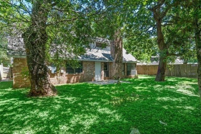 7019 Oak Bough Drive, Houston, TX 77088
