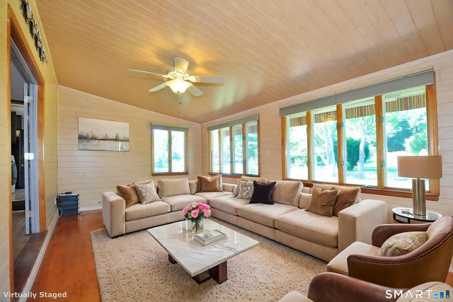 39 Sunnybrook Drive, Avon, CT 06001