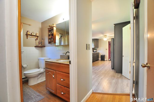 39 Sunnybrook Drive, Avon, CT 06001