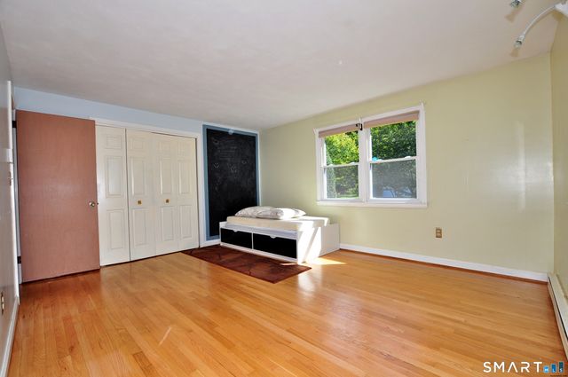 39 Sunnybrook Drive, Avon, CT 06001