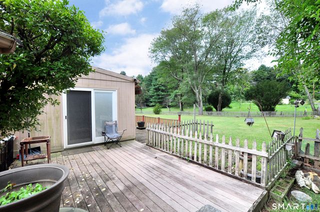 39 Sunnybrook Drive, Avon, CT 06001