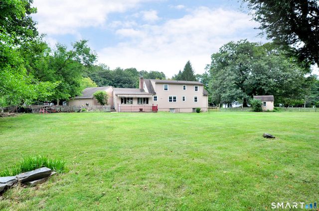 39 Sunnybrook Drive, Avon, CT 06001
