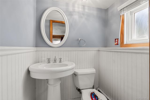 80 N Pine Street, Massapequa, NY 11758