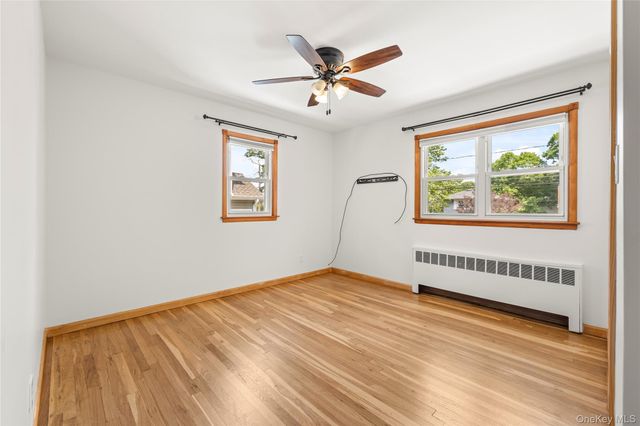 80 N Pine Street, Massapequa, NY 11758