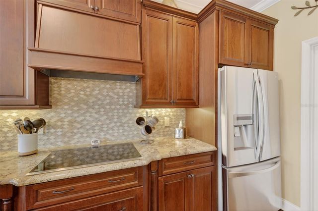 8041 SAINT JAMES WAY, Mount Dora, FL 32757