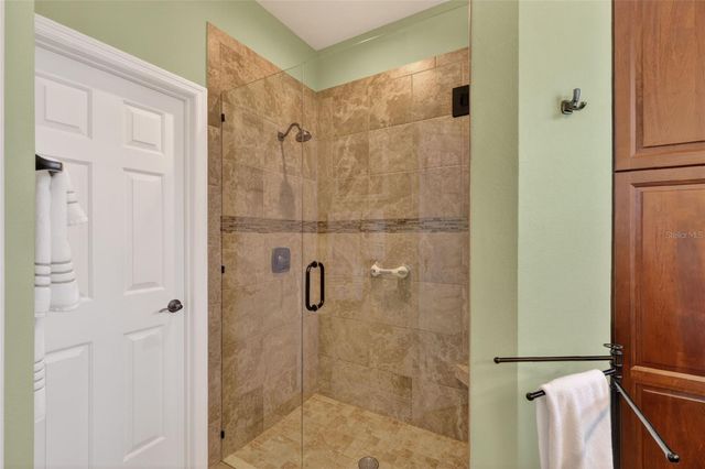 8041 SAINT JAMES WAY, Mount Dora, FL 32757