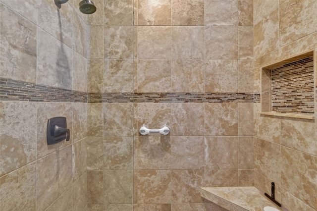8041 SAINT JAMES WAY, Mount Dora, FL 32757