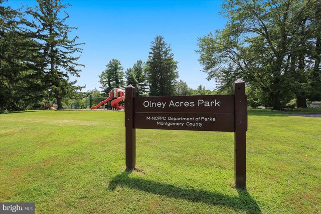 18017 OVERWOOD DR, Olney, MD 20832