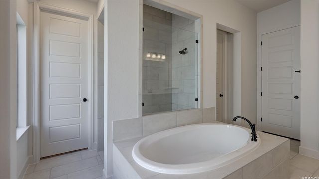 1207 Argon Way, San Antonio, TX 78245