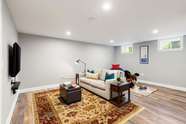 166 Pearl Street, Reading, MA 01867