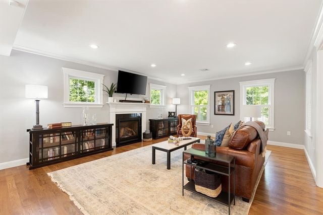 166 Pearl Street, Reading, MA 01867