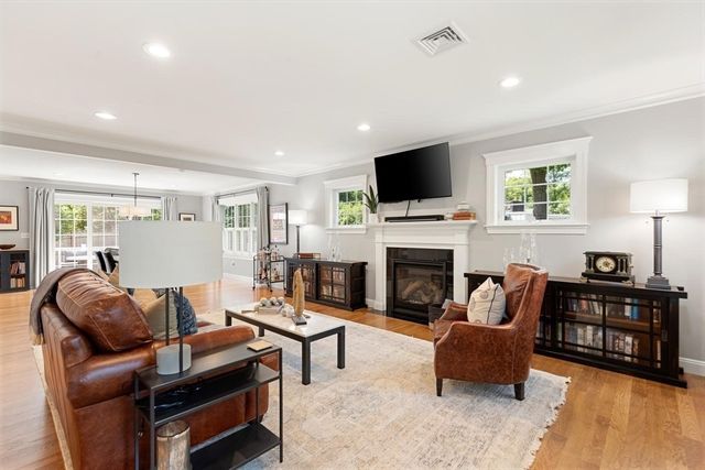166 Pearl Street, Reading, MA 01867
