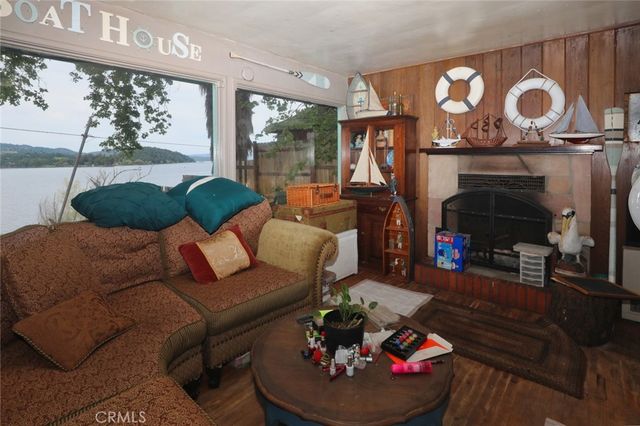 9195 Glenhaven, Glenhaven, CA 95443