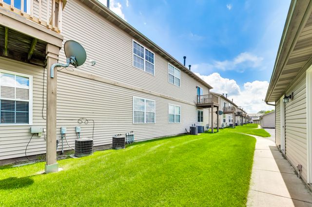 1234 Primrose Lane 2r, Schererville, IN 46375