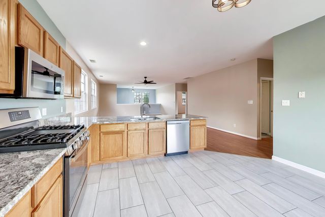 1234 Primrose Lane 2r, Schererville, IN 46375