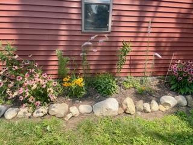 2277 Pioneer Drive, Beloit, WI 53511