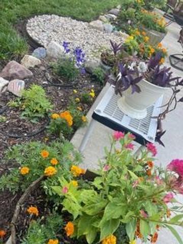 2277 Pioneer Drive, Beloit, WI 53511