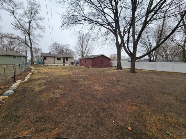 2277 Pioneer Drive, Beloit, WI 53511