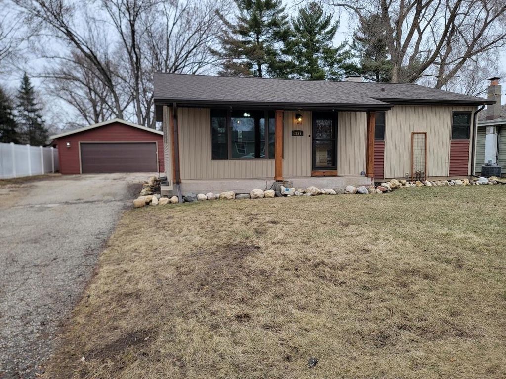 2277 Pioneer Drive, Beloit, WI 53511