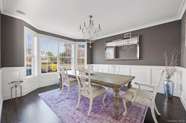 2 Holly Court, Miller Place, NY 11764