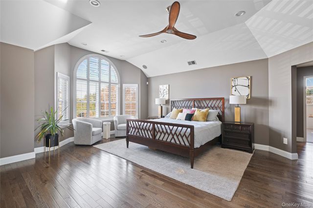 2 Holly Court, Miller Place, NY 11764