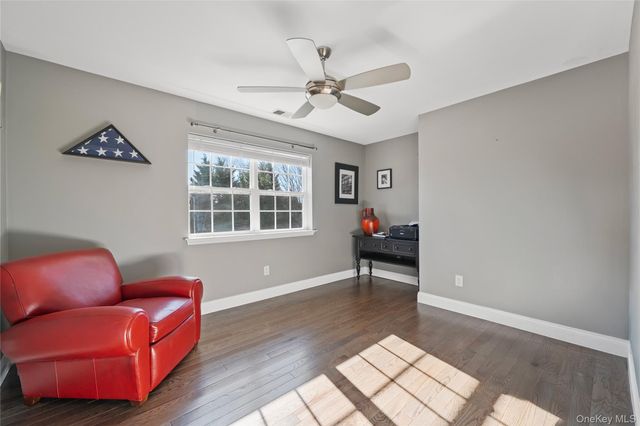 2 Holly Court, Miller Place, NY 11764