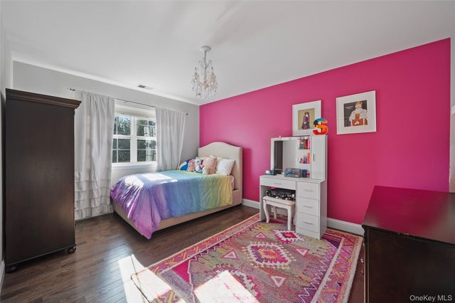 2 Holly Court, Miller Place, NY 11764