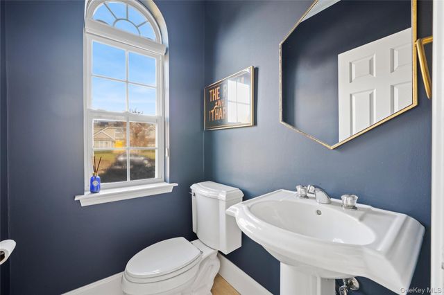 2 Holly Court, Miller Place, NY 11764