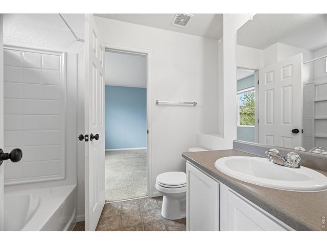 3931 Balsawood Ln, Johnstown, CO 80534