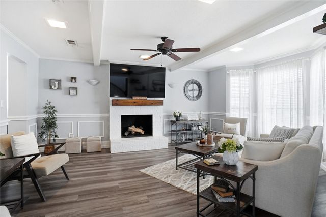 2613 Stone Hollow Drive, Bedford, TX 76021