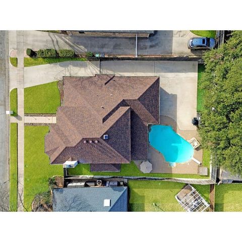 2613 Stone Hollow Drive, Bedford, TX 76021