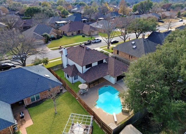 2613 Stone Hollow Drive, Bedford, TX 76021