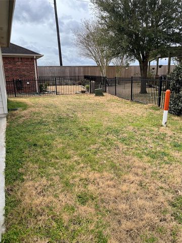 618 Windward Court, Richmond, TX 77469