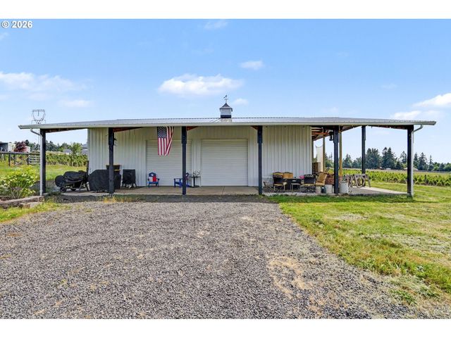 16058 STORMY Dr, Silverton, OR 97381