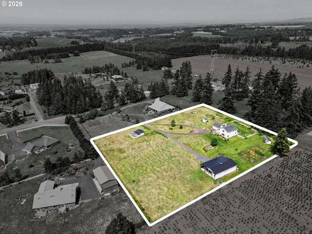 16058 STORMY Dr, Silverton, OR 97381