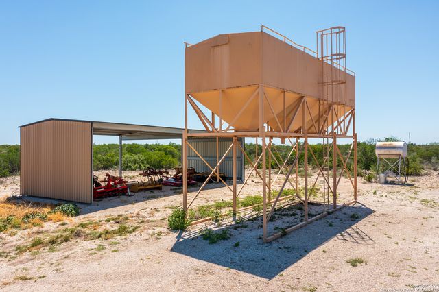 277 us -277, Brackettville, TX 78832