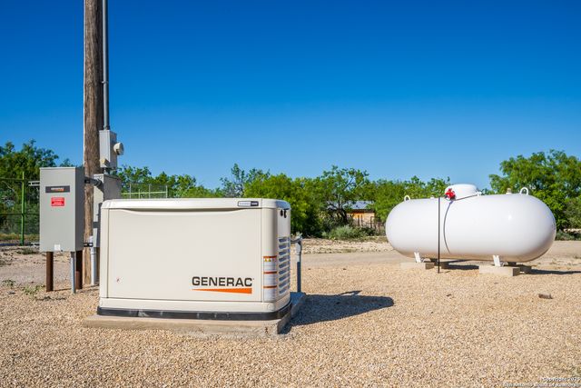 277 us -277, Brackettville, TX 78832