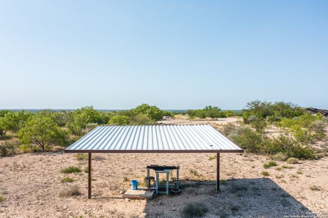 277 us -277, Brackettville, TX 78832