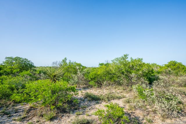 277 us -277, Brackettville, TX 78832