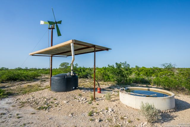 277 us -277, Brackettville, TX 78832