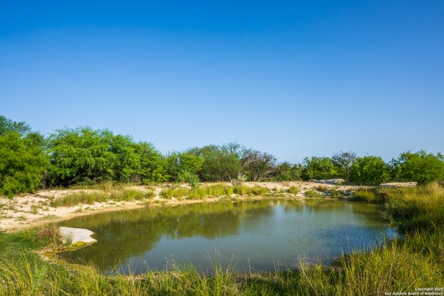 277 us -277, Brackettville, TX 78832