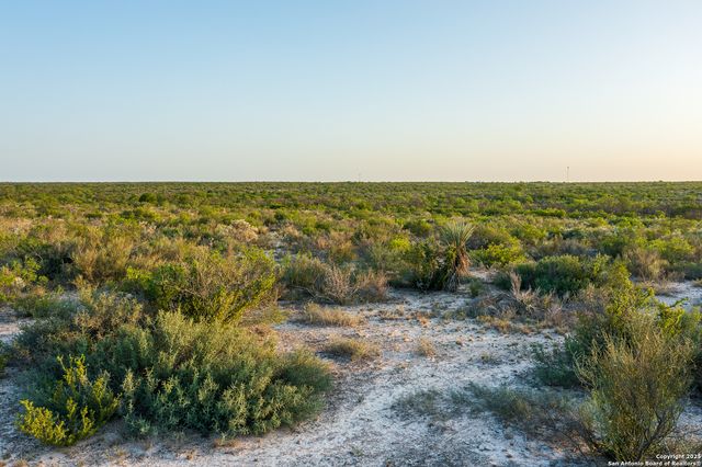 277 us -277, Brackettville, TX 78832