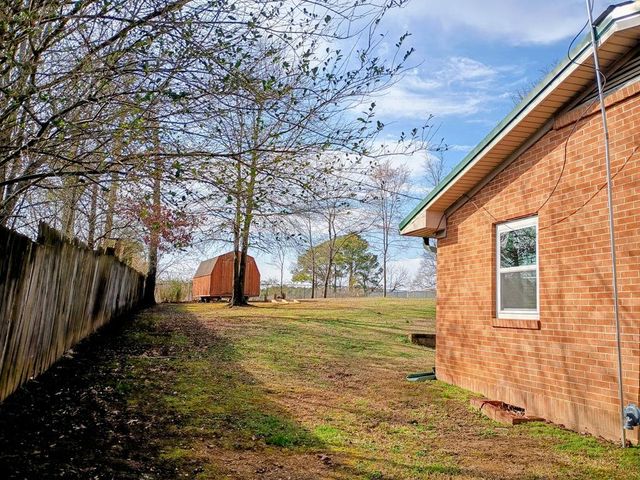 609 S 4th Avenue, Chatsworth, GA 30705