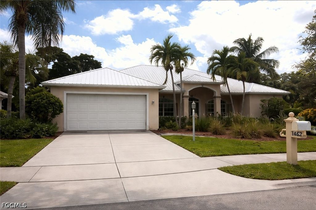 1462 Friendship Walkway, Fort Myers, FL 33901