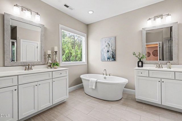 511 Bendemeer Lane, Rolesville, NC 27571