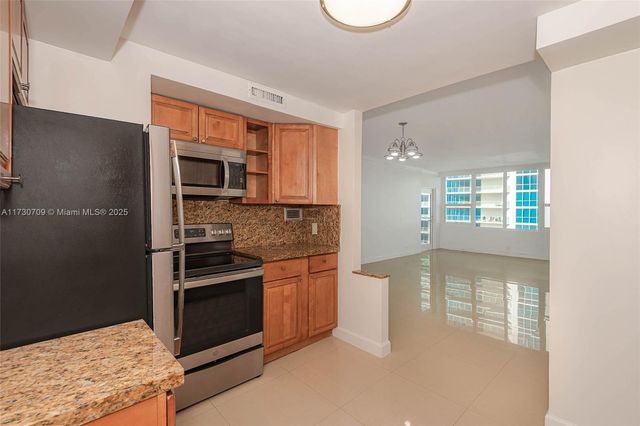 3505 S Ocean Dr 1411, Hollywood, FL 33019